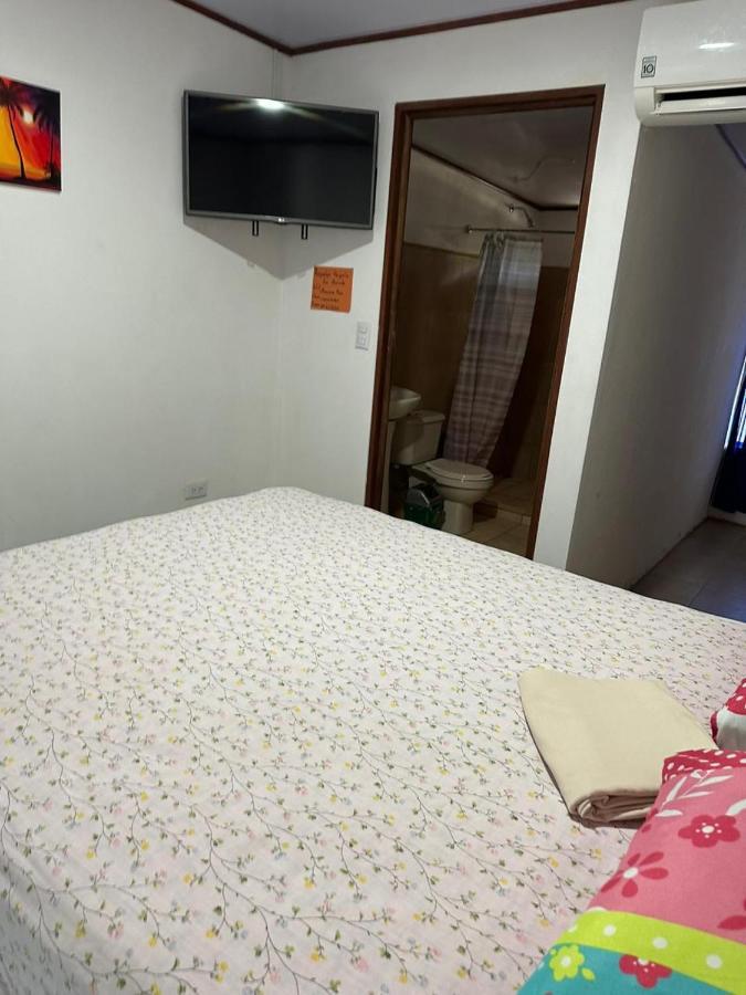 Hospedaje Angela Nicoya Bagian luar foto