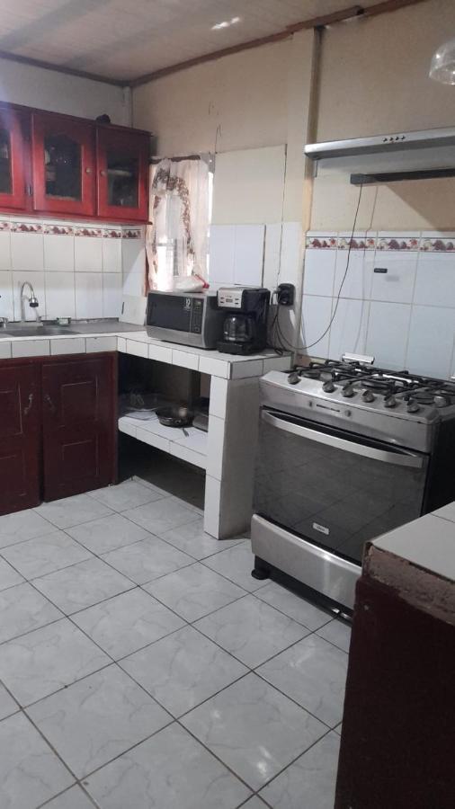 Hospedaje Angela Nicoya Bagian luar foto
