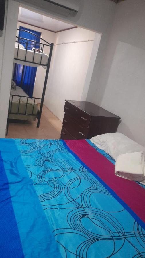 Hospedaje Angela Nicoya Bagian luar foto