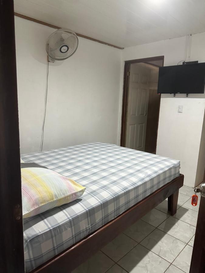 Hospedaje Angela Nicoya Bagian luar foto