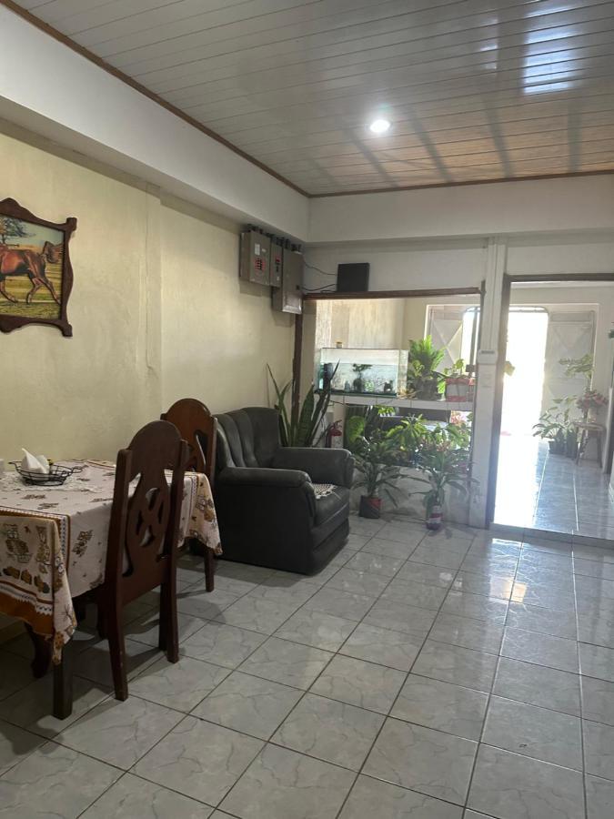 Hospedaje Angela Nicoya Bagian luar foto