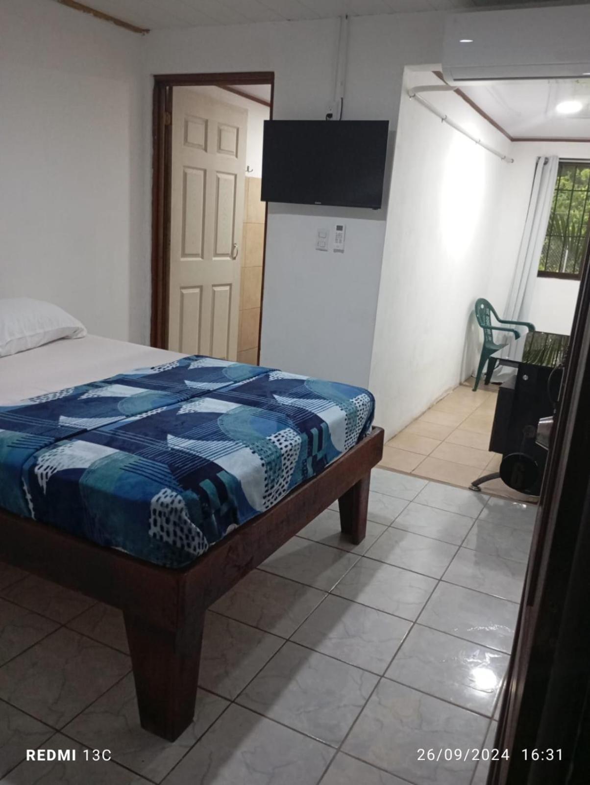 Hospedaje Angela Nicoya Bagian luar foto