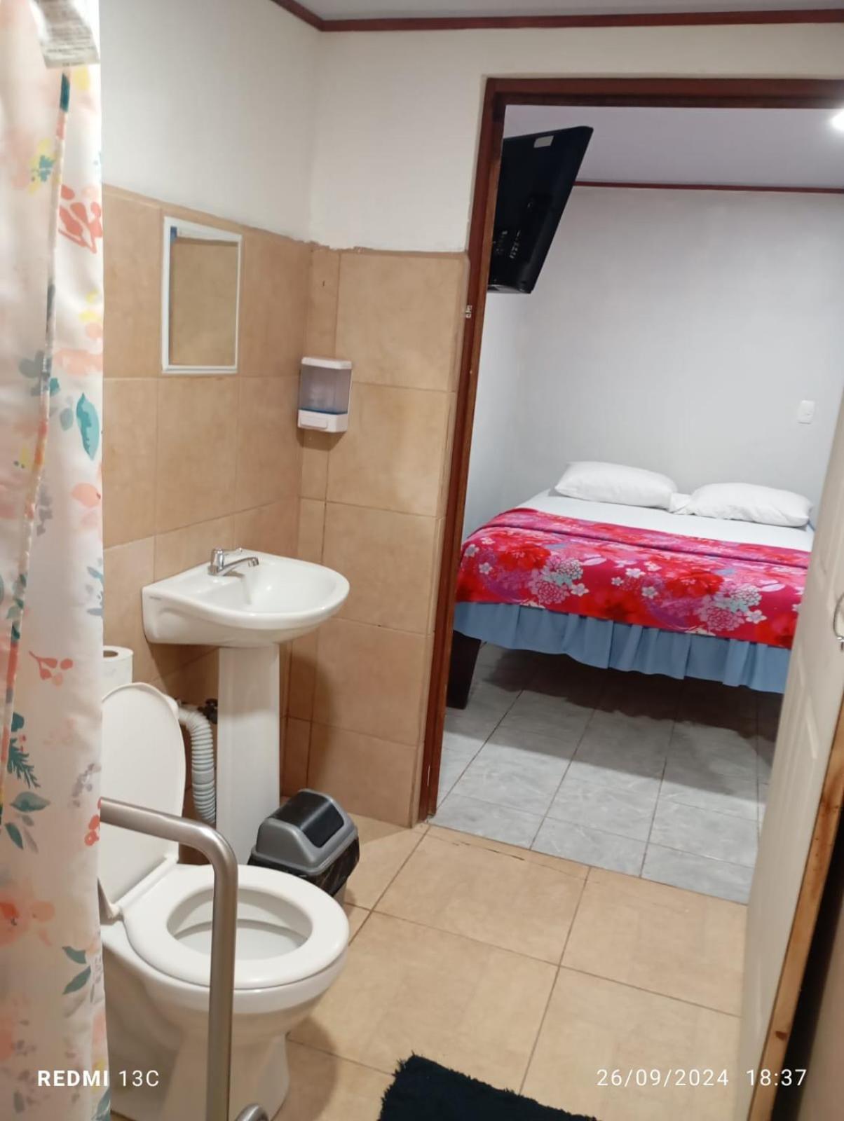 Hospedaje Angela Nicoya Bagian luar foto